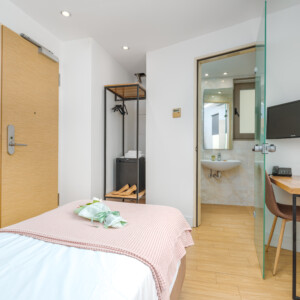 04_Room_C-3