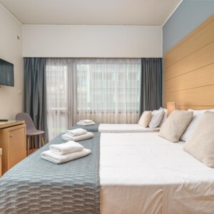 07_Room_E-1
