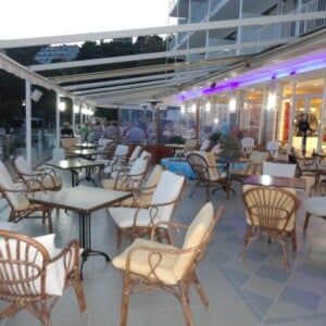 ne_0388-veranda_evening.jpg