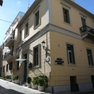 ne_athens-house-1.jpg