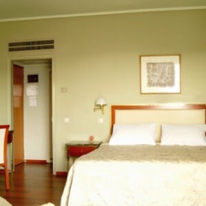 ne_f679-ilisia-hotel-double-room.jpg
