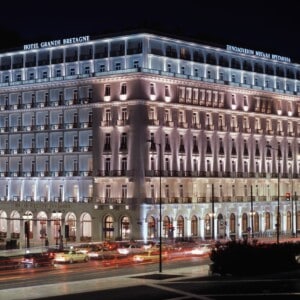 ne_lux101ex-7187-Exterior-Photo-High_result.jpg