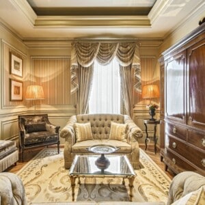 ne_lux101gr-196070-Royal-Suite-Living-Room-High_result.jpg