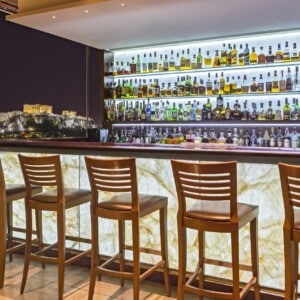 ne_luxATHLCre-195905-GB-Roof-Garden-Bar-Med_result.jpg