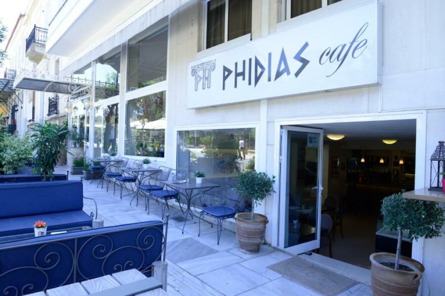 PHIDIAS CAFE1