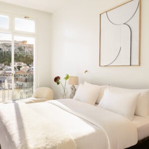 16-Acropolis-Junior-Suite-is-a-dream-come-true-for-every-sophisticated-world-traveller