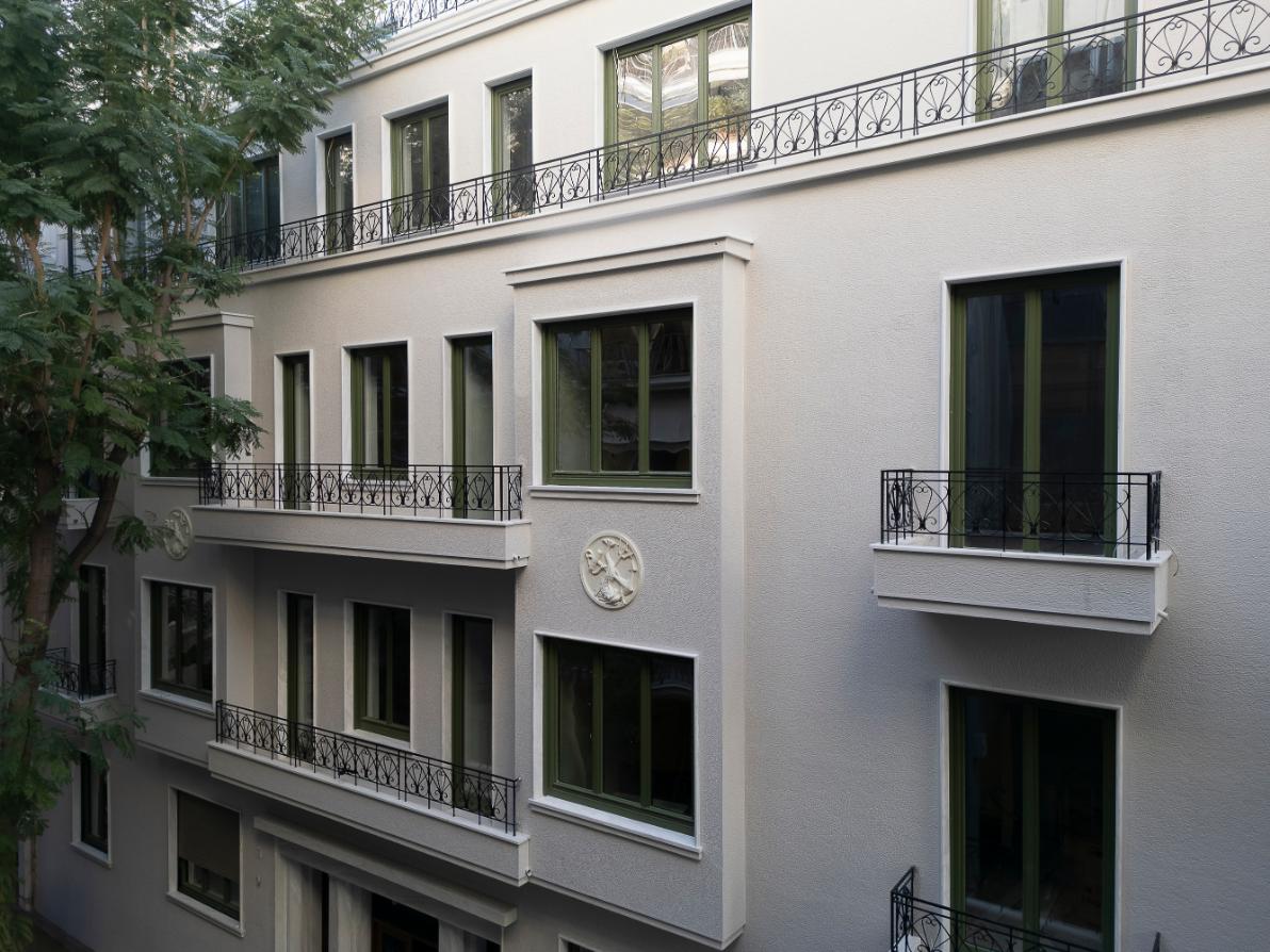 ATHENS CAPITAL SUITES FACADE